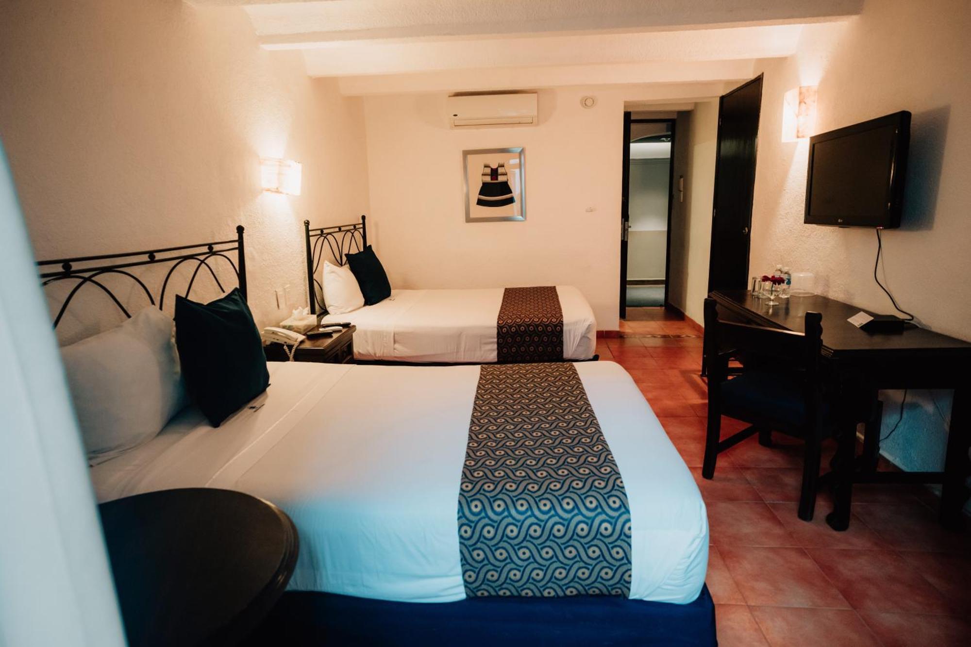 Hotel San Pedro بويبلا المظهر الخارجي الصورة